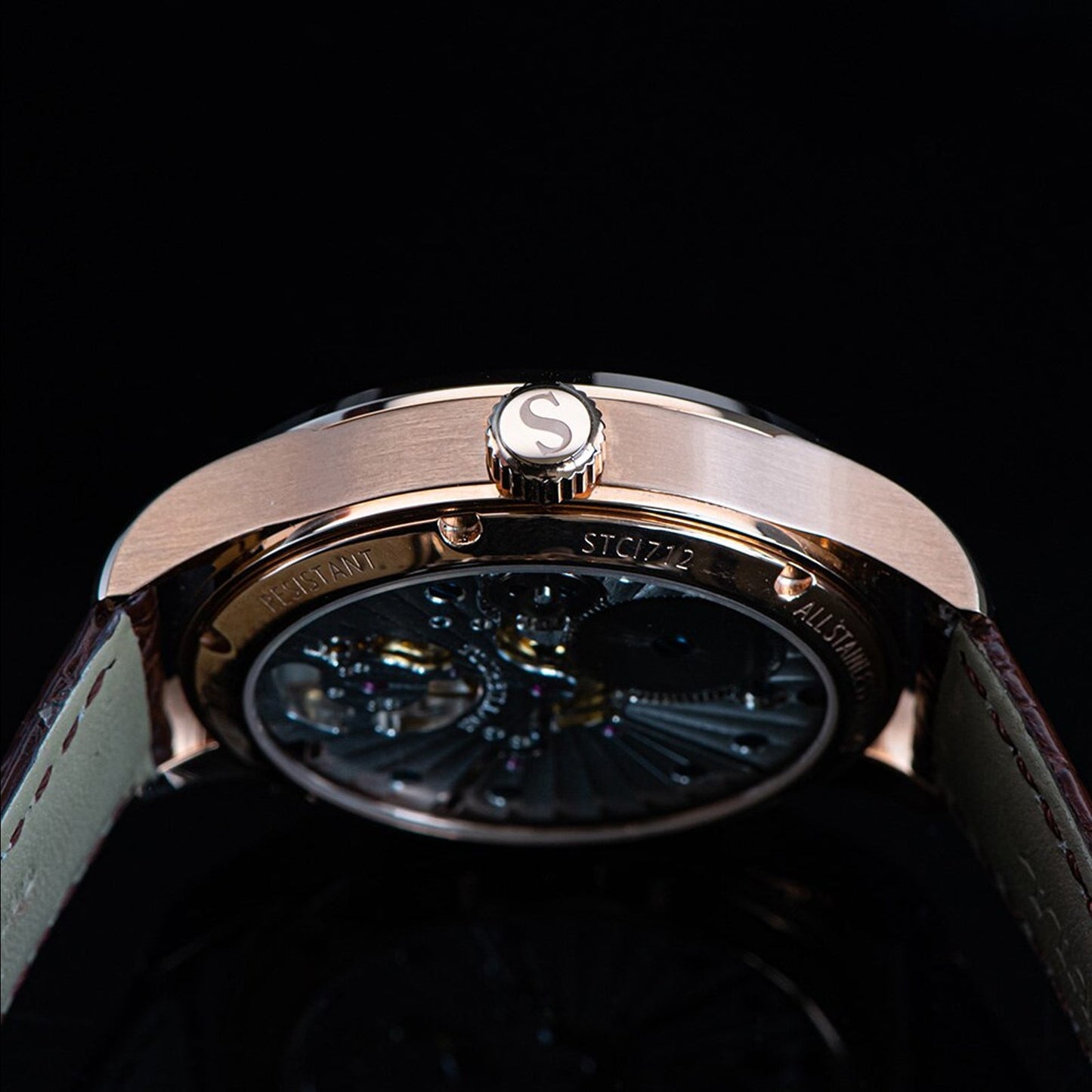 Tourbillon Master SU8230STRG