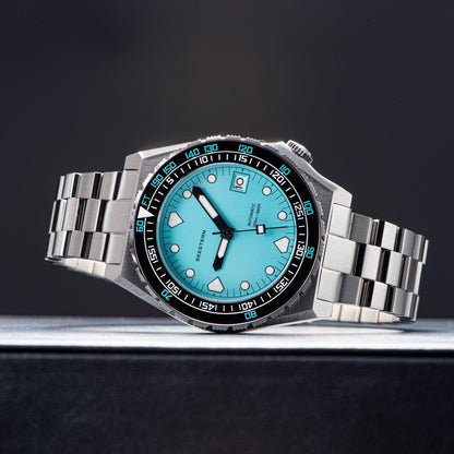 Seestern Vintage 407 600T Light Blue Dial Ceramic Bezel