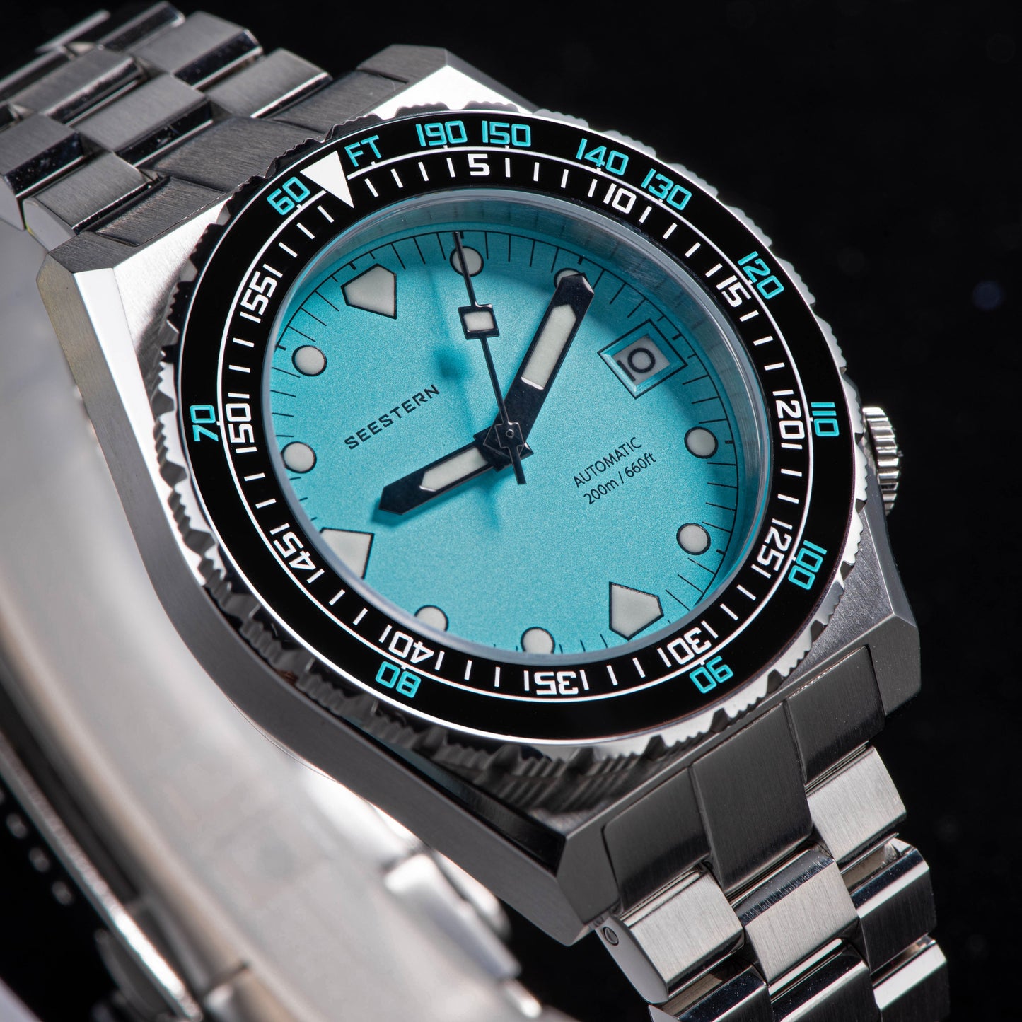 Seestern Vintage 407 600T Light Blue Dial Ceramic Bezel