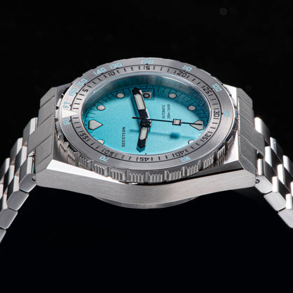 Seestern Vintage 407 600T Light Blue Dial Ceramic Bezel