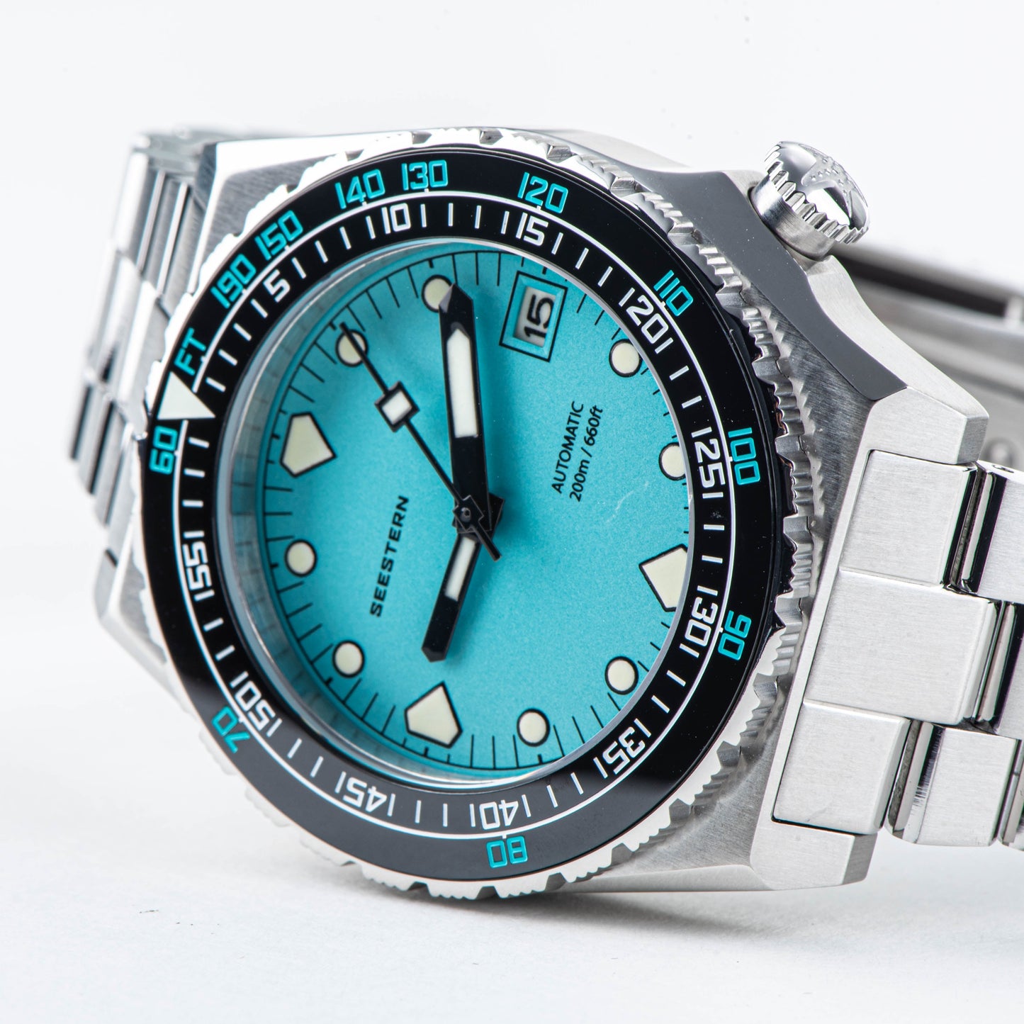 Seestern Vintage 407 600T Light Blue Dial Ceramic Bezel