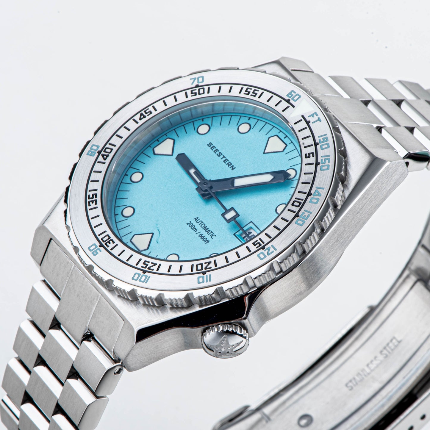 Seestern Vintage 407 600T Light Blue Dial Ceramic Bezel